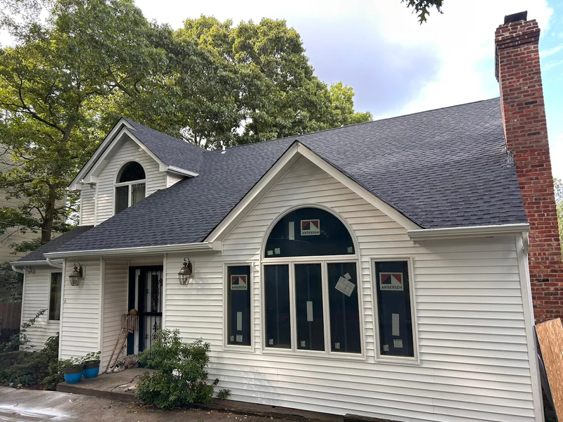 Cover photo of R&M Roofers LLC
